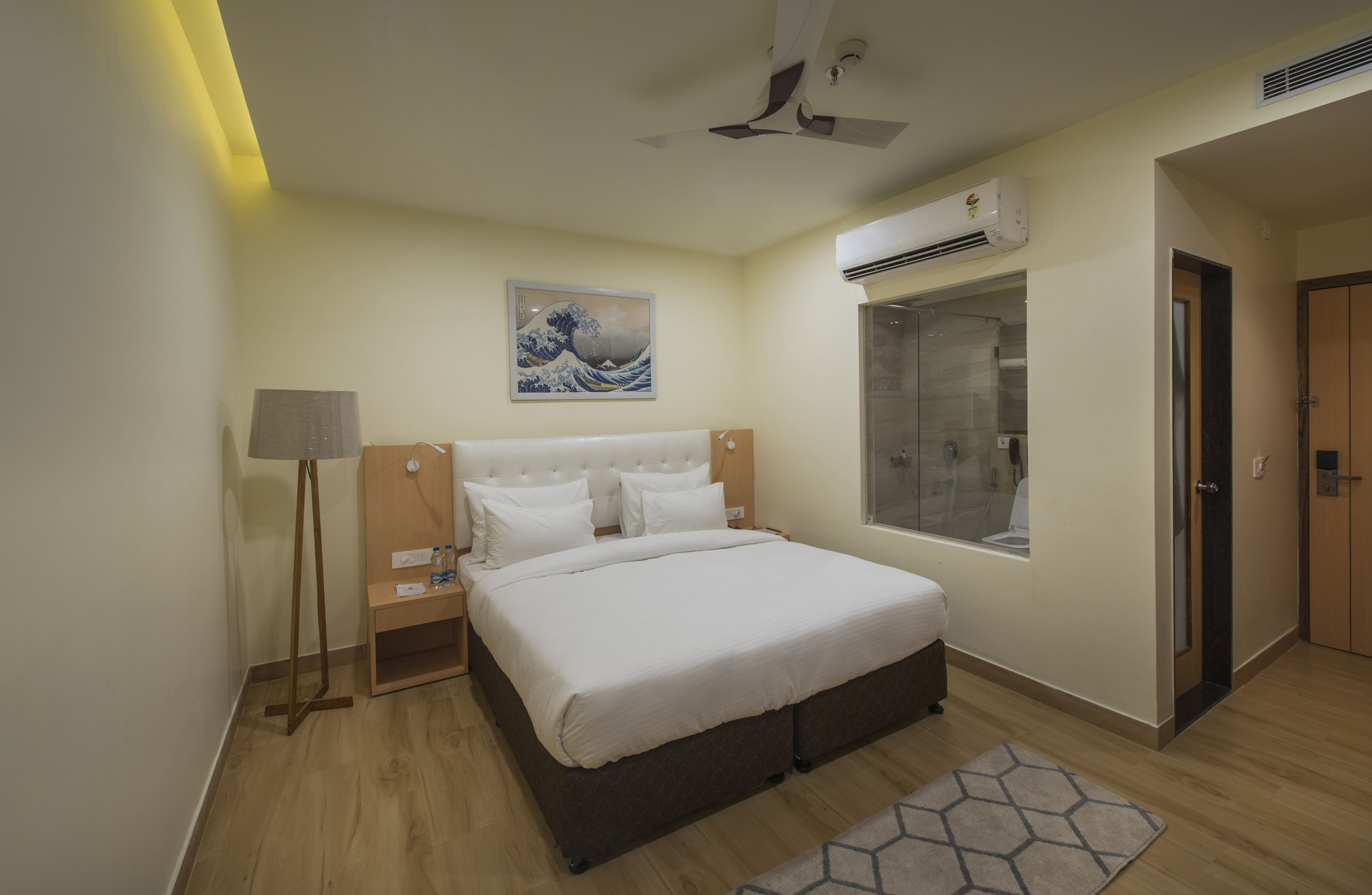 Minibar, in-room safe, desk, soundproofing