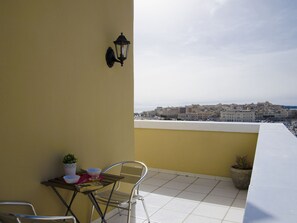 Apartamento Premium, baño privado, vistas al mar (Casa AFRODITE) | Exterior