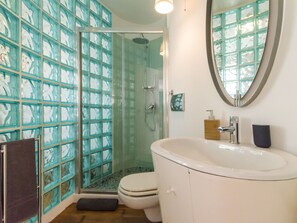 Apartamento Premium, baño privado, vistas al mar (Casa AFRODITE) | Baño