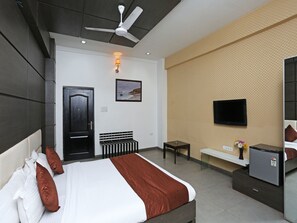 Double or Twin Room | Free WiFi