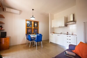 Bilocale con giardino - Animali ammessi | Interior