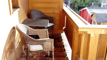 Studio, dapur kecil | Balkon