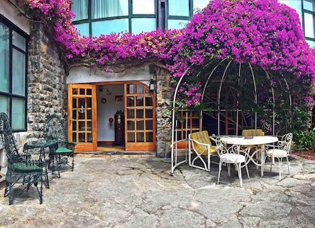 阳台. 艾尔安克拉酒店