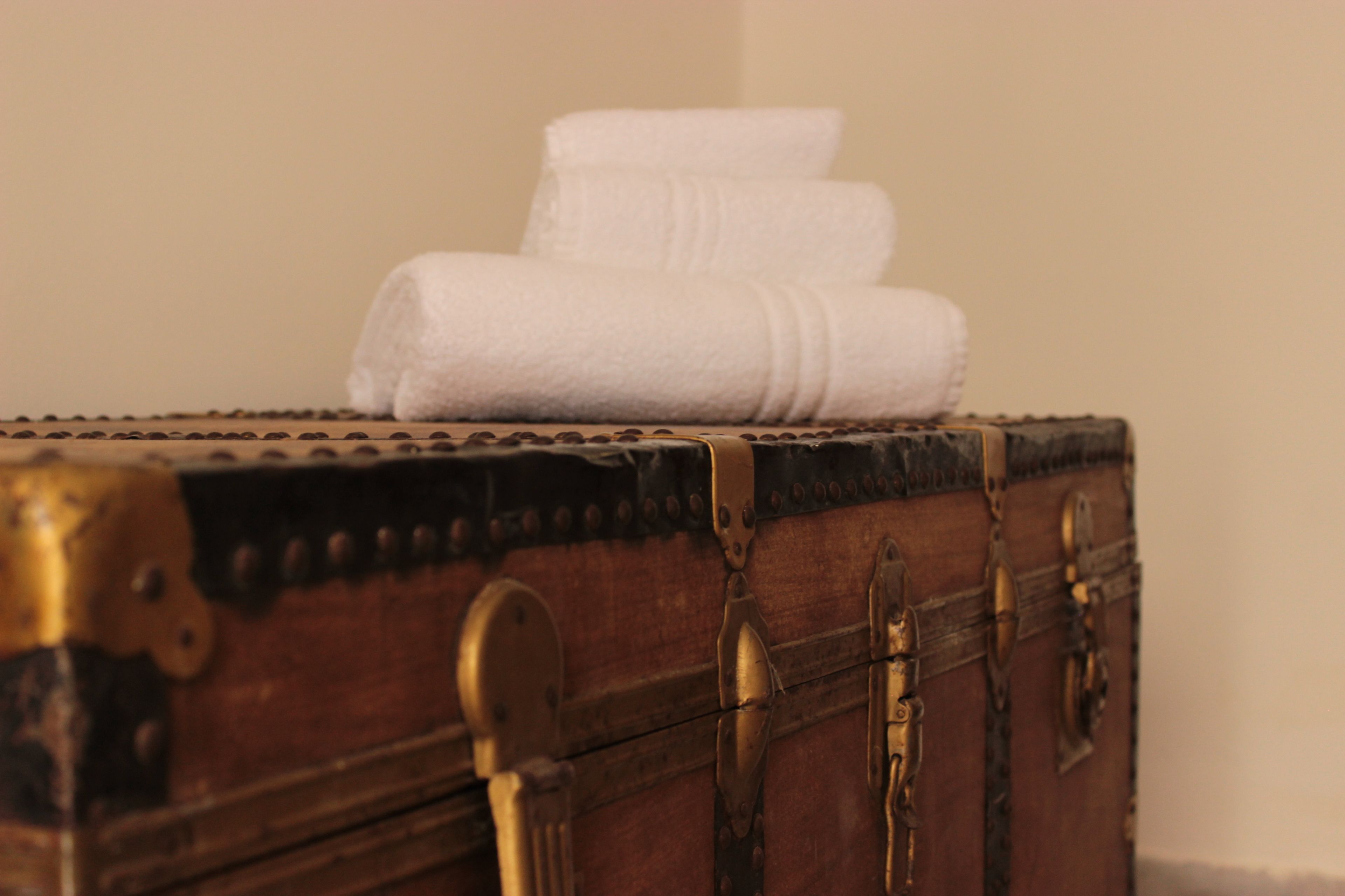 quadruple room | minibar, in-room safe, desk, free cots/infant beds