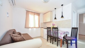 Classic Apartment, Multiple Beds, Balcony | Living room - Bonik Apartments (Budva)