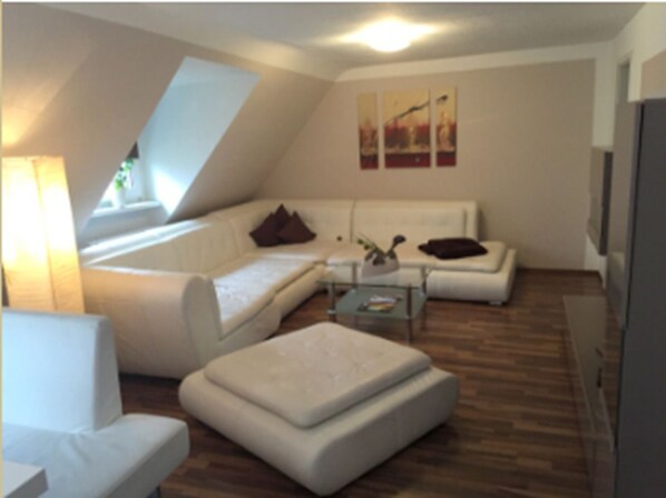 Comfort Apartment, 2 Bedrooms, Kitchen, City View (for up to 7 adults)