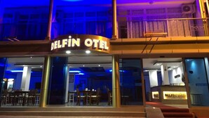 Property entrance - Delfin Otel (Erdemli)