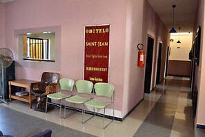 Reception - Hôtel Saint-Jean (Cotonou)