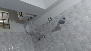 Ducha, cabezal de ducha tipo lluvia, artículos de tocador gratuitos