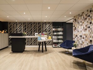 Sauna, hot tub, steam room, body treatments, body wraps, body scrubs - Mercure Hotel & Spa Bastia Biguglia (Biguglia)