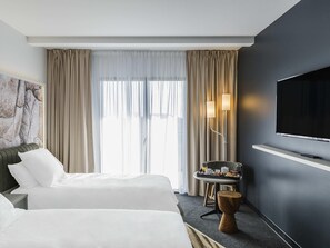 Pillow-top beds, minibar, in-room safe, blackout curtains - Mercure Hotel & Spa Bastia Biguglia (Biguglia)