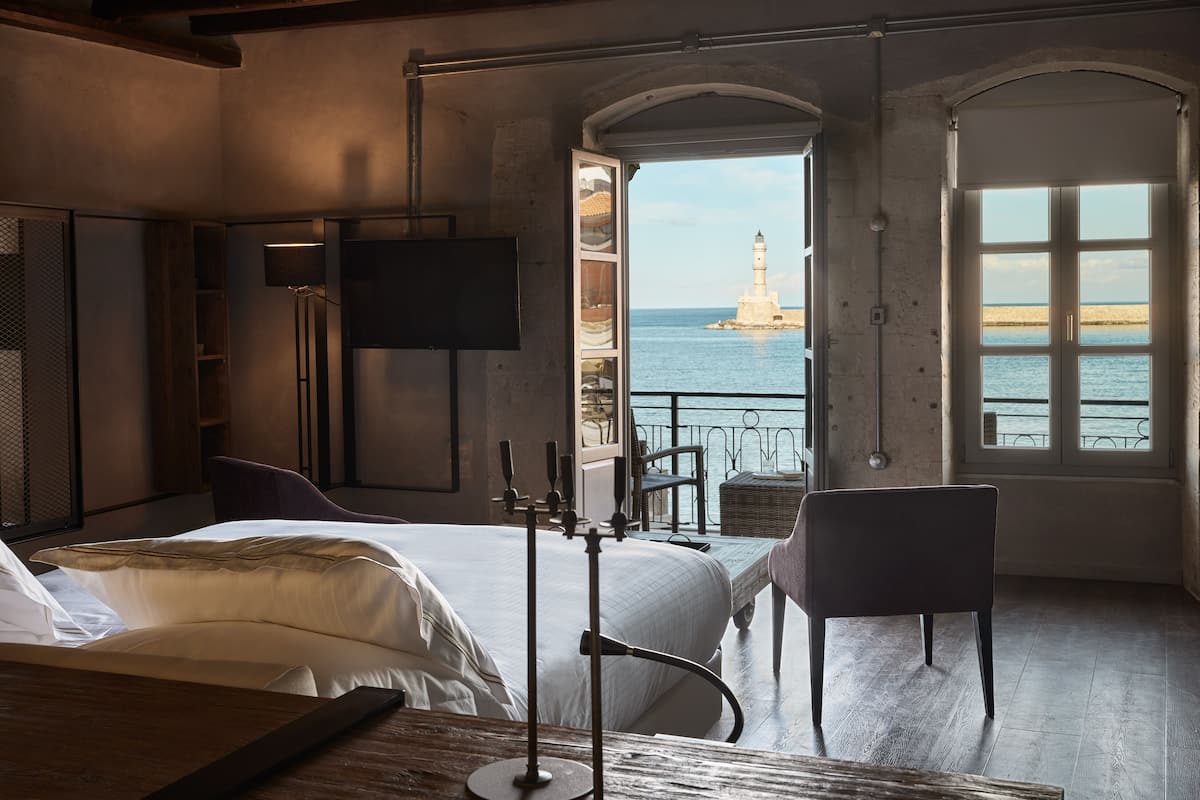 Minibar, coffres-forts dans les chambres, chambres insonorisées
