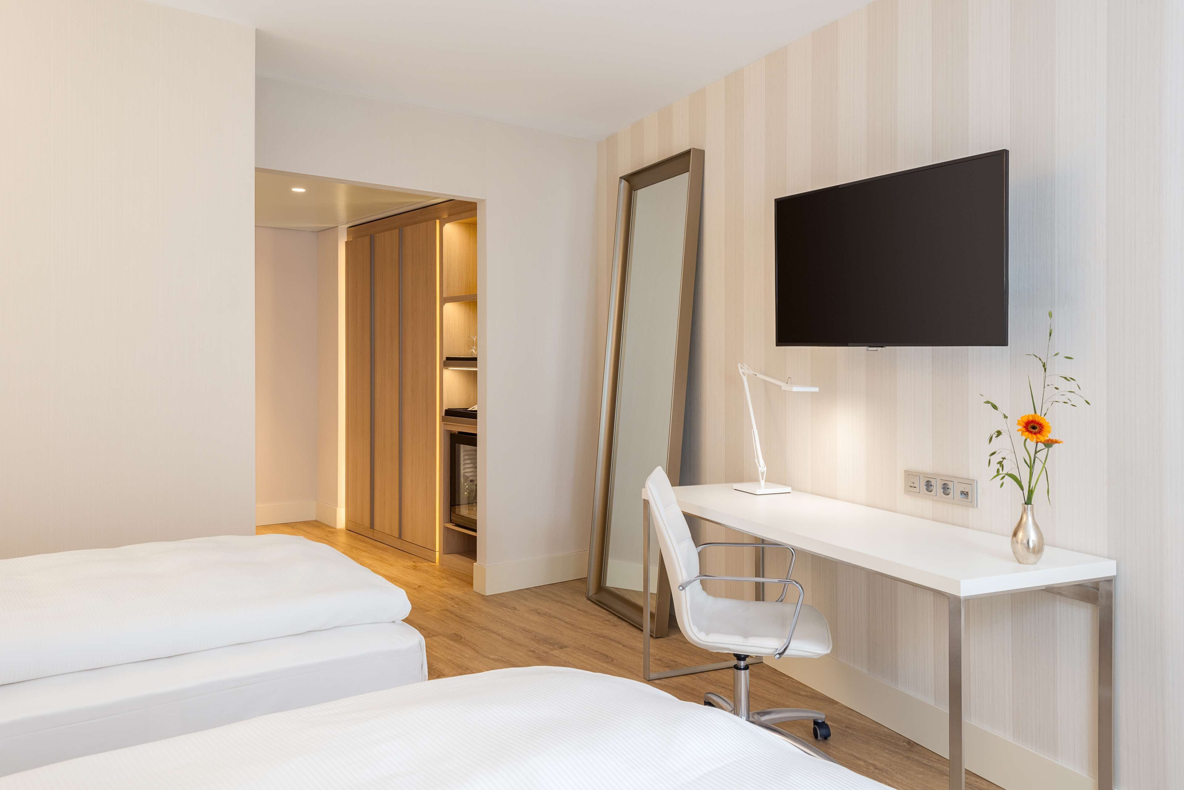 Minibar, in-room safe, desk, blackout curtains