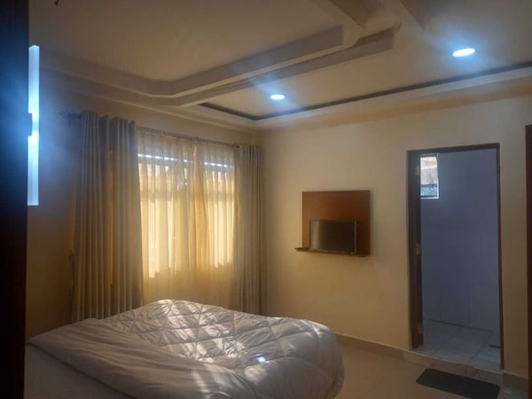 Nairobi Glory Palace Hotel - Nairobi