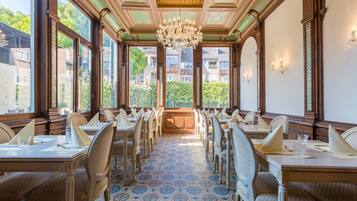 Daily buffet breakfast (EUR 21.00 per person)