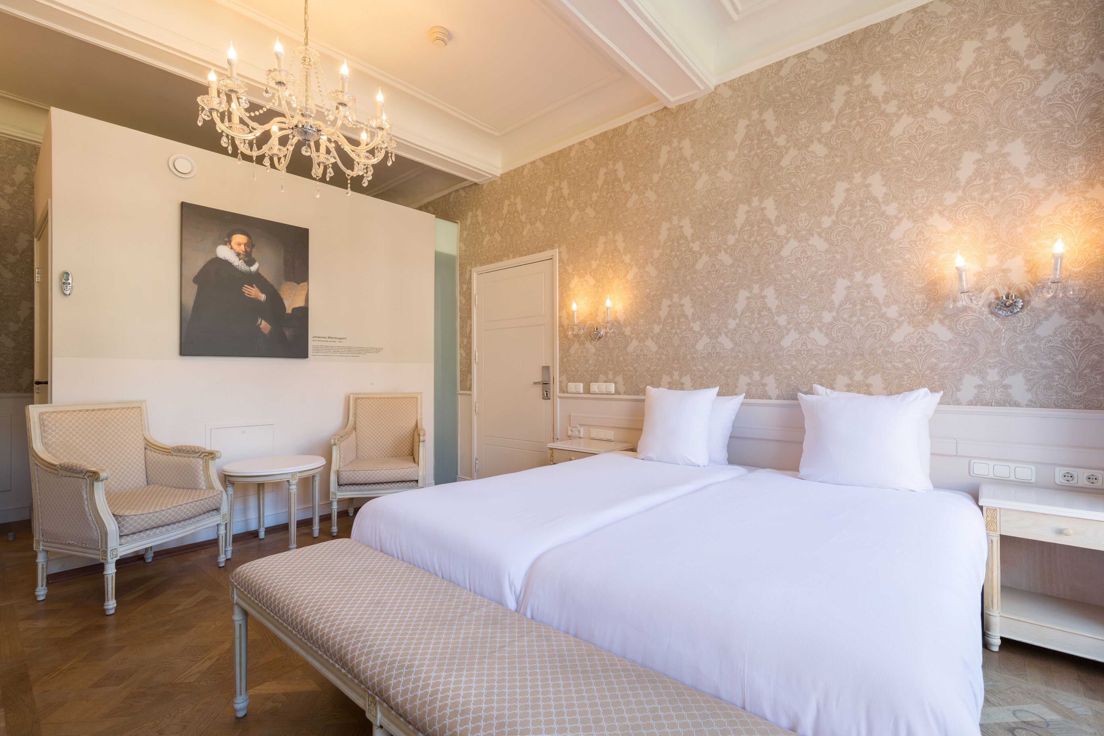 junior suite | 1 bedroom, premium bedding, in-room safe, blackout curtains