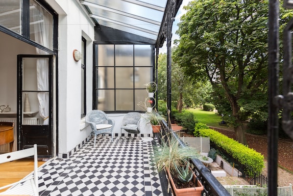 Terrace/patio - Philbeach Balcony- 2bed flat in Earls Ct (London)