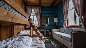 Cabin, 6 Bedrooms