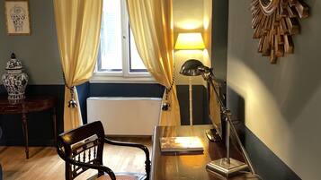 Doppia Superior | Una scrivania, culle/letti per bambini (gratuiti), Wi-Fi gratuito