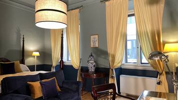 Doppia Superior | Una scrivania, culle/letti per bambini (gratuiti), Wi-Fi gratuito