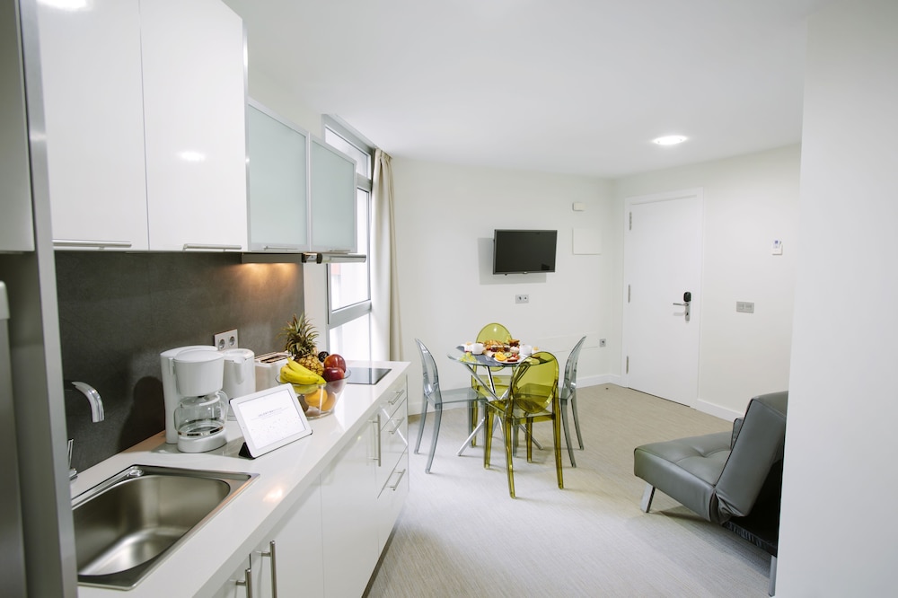 Valentina Beach Apartments & Suites - 3