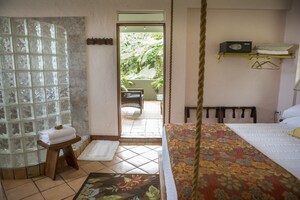 Rainforest Inn