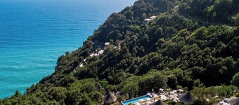 Sesta Terra Natural Resort