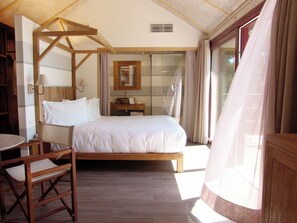 Casa de campo superluxo, banheira de imersão (COTS) | 1 quarto, roupas de cama premium, edredons de pluma