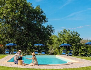 Outdoor pool, open 8:30 AM to 8 PM, sun loungers - Agriturismo Bio Podere Doganelle (Gavorrano)