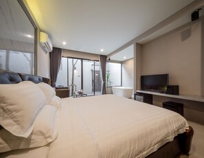 Deluxe Type C - The Valen Resort (Bangkok)