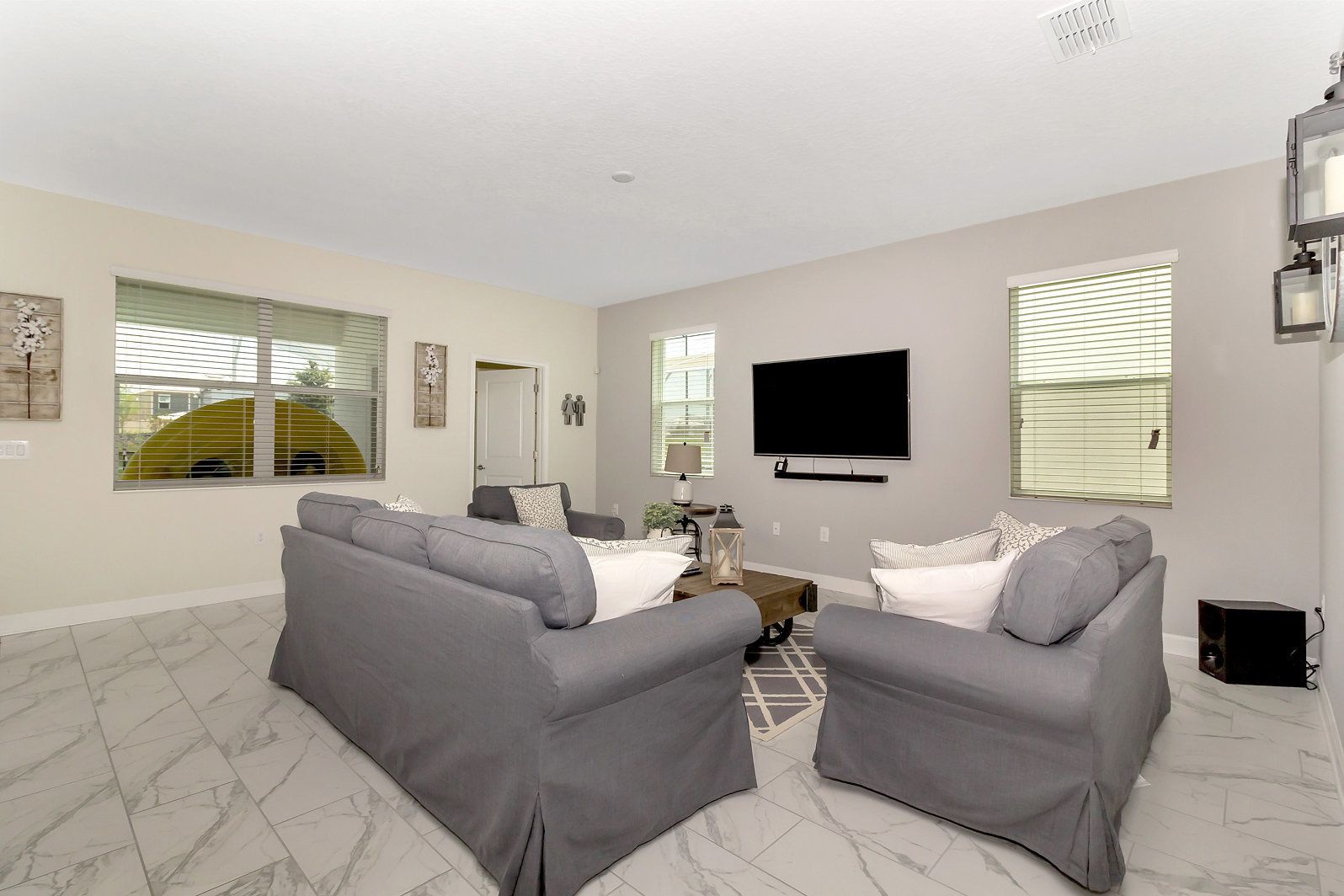 family house, 6 bedrooms | premium bedding, individually decorated, individually furnished