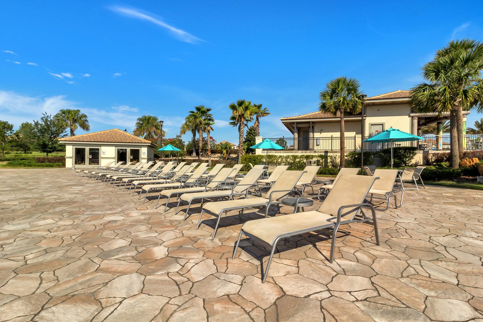 outdoor pool, open 9:00 am to 9:00 pm, pool cabanas (surcharge)