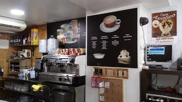 Esmorzar diari continental (3.90 EUR per persona)