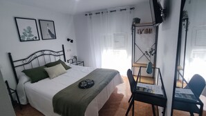 ห้องดับเบิล | เตียงเสริม/เปล, Wi-Fi ฟรี, ผ้าปูที่นอน