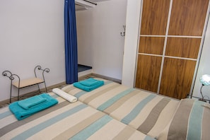 Habitació familiar (Triple Agua) | 1 dormitori, decoració individual i mobiliari individual