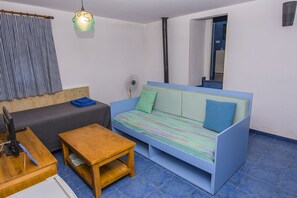 Family Room (Triple Agua) | 1 bedroom, individually decorated, individually furnished