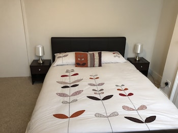 The Cottage - Sandridge