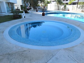 Outdoor spa tub - Turquesa by Andiani (Cancun)