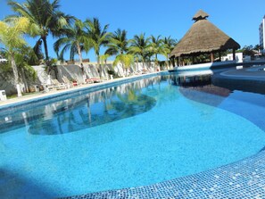 Outdoor pool - Turquesa by Andiani (Cancun)