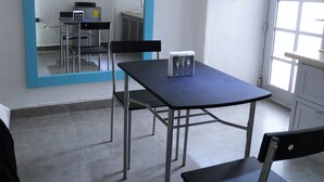 Studio | In-room dining - Mint by Andiani (Playa del Carmen)