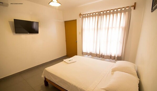 Free WiFi, bed sheets - Balsa y Totora (Máncora)