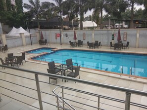 Alberca al aire libre 