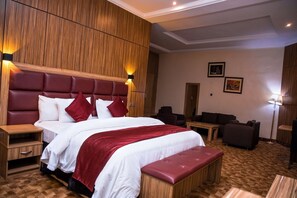 In-room safe, desk, blackout drapes, free WiFi - Best Western Plus Enugu (Enugu)
