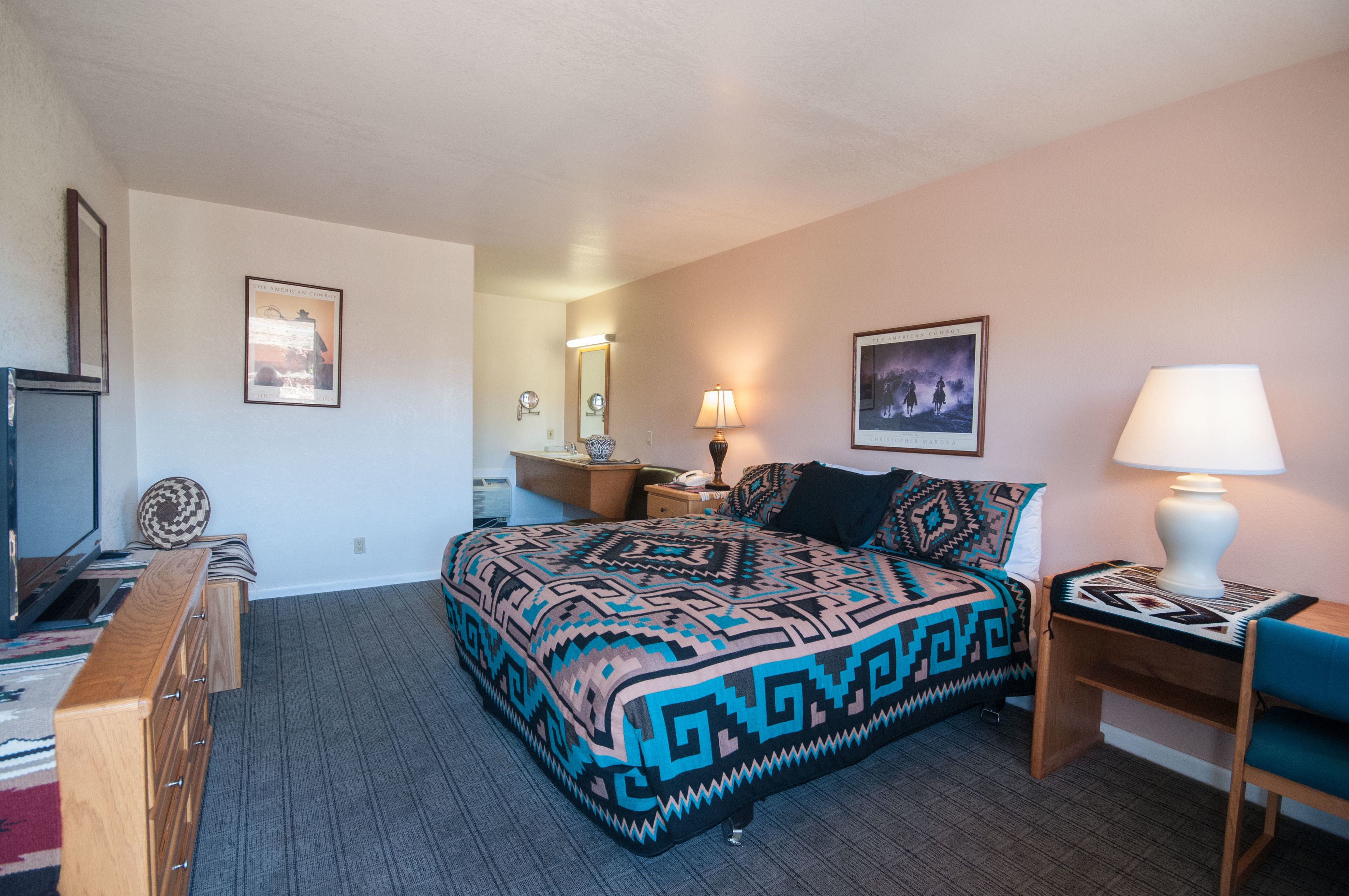 Desk, blackout drapes, free WiFi, bed sheets