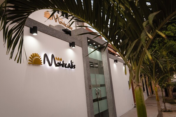 Front of property - Montealis Hotel Boutique (Piura)