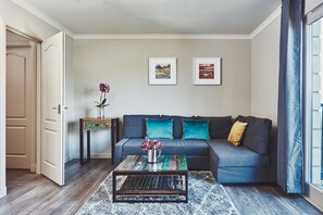 Schallisolierte Zimmer, kostenloses WLAN, Bettwäsche