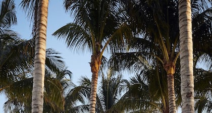 Isla Bella Beach Resort & Spa