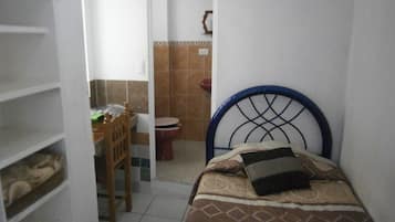 1 habitación, ropa de cama hipoalergénica, edredón y muebles diferentes