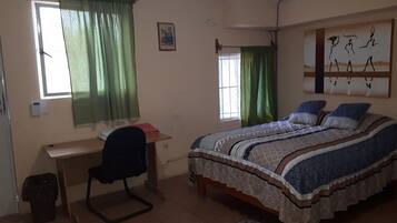 Chambre Double, 1 chambre, salle de bains privée | Literie hypoallergénique, couette en duvet d'oie