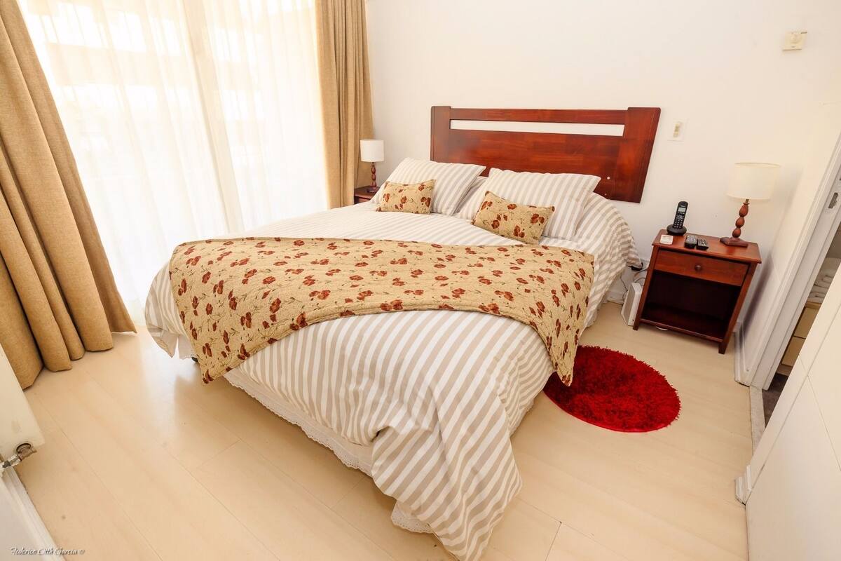 In-room safe, desk, iron/ironing board, free WiFi